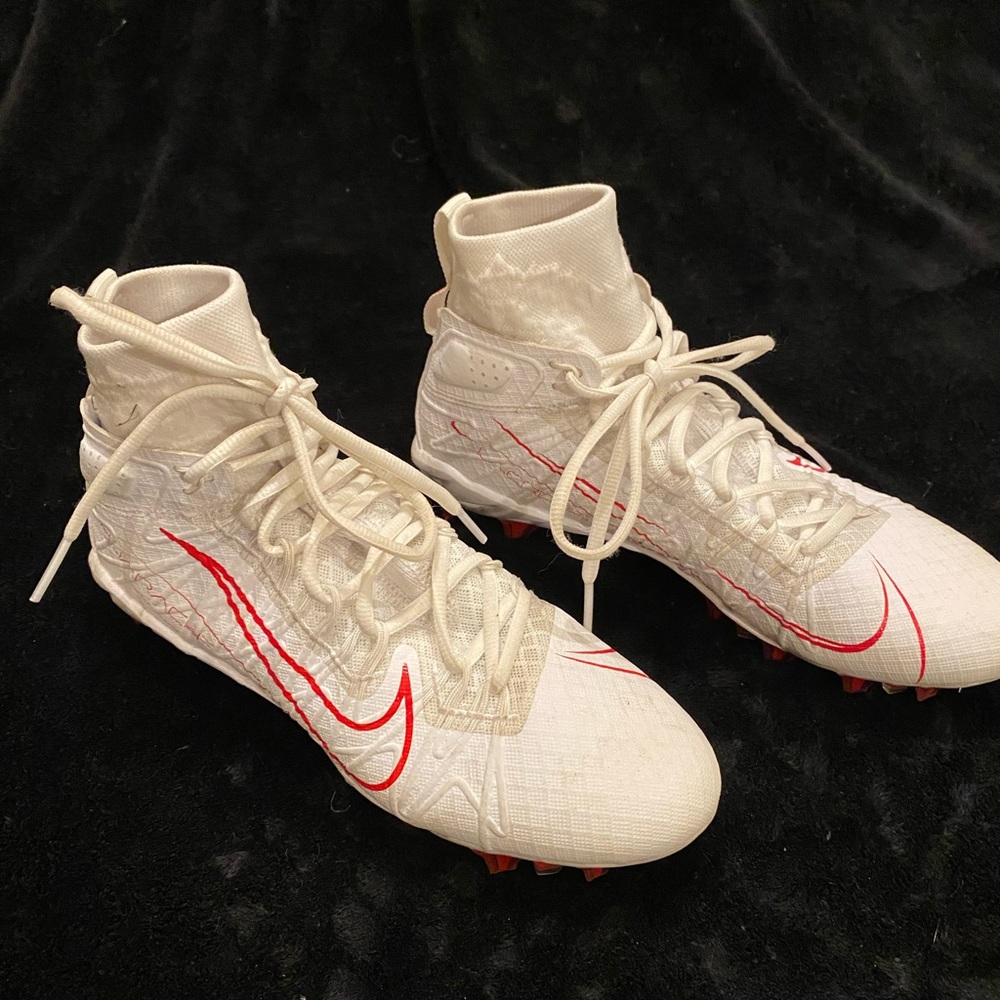 Women’s Nike Lacrosse shoes Size 7